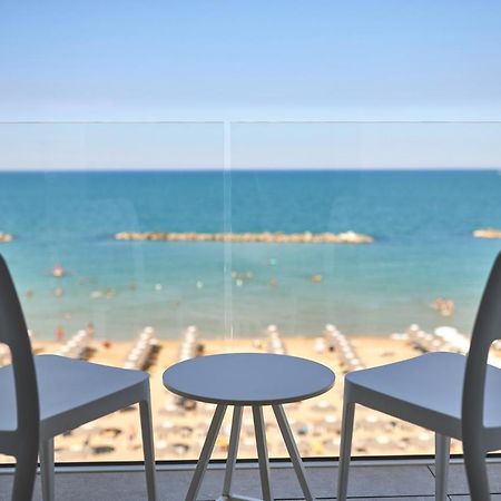 Hotel delle Nazioni Pesaro Esterno foto