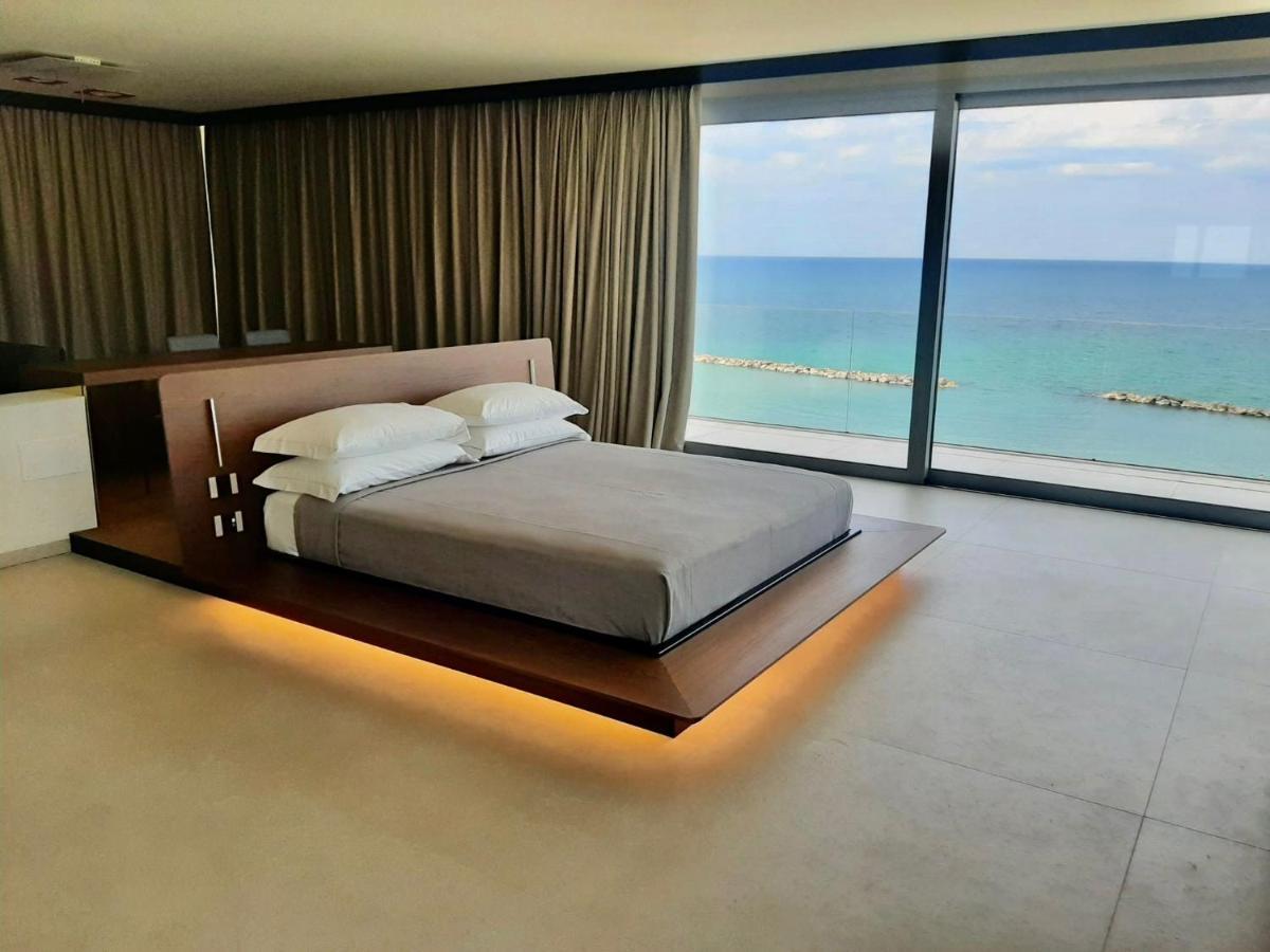 Hotel delle Nazioni Pesaro Esterno foto