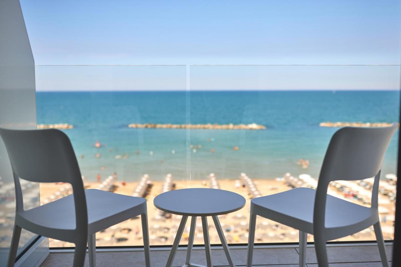 Hotel delle Nazioni Pesaro Esterno foto