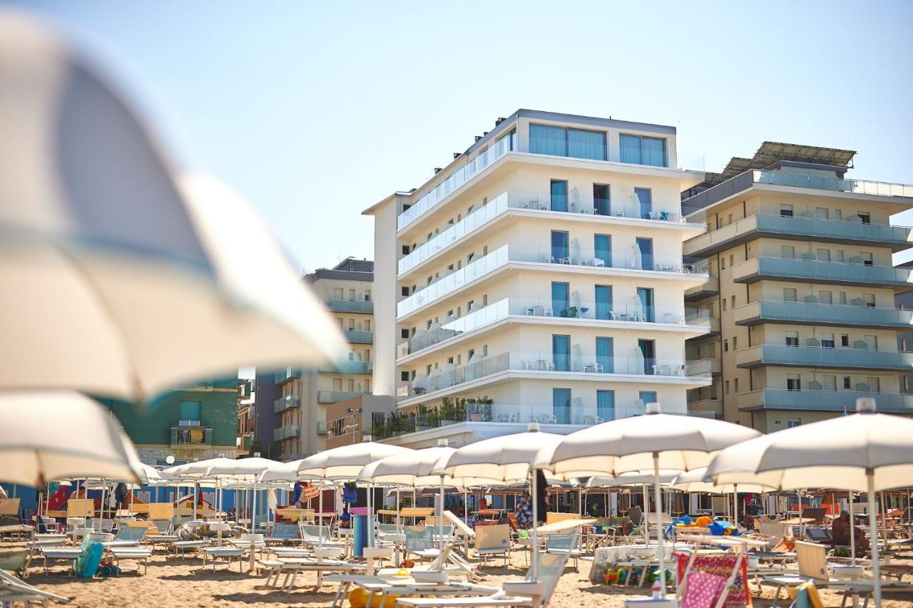 Hotel delle Nazioni Pesaro Esterno foto