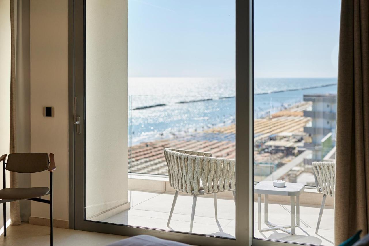 Hotel delle Nazioni Pesaro Esterno foto